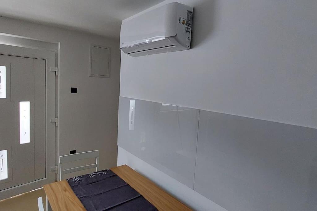 Jo-Ma Apartma - Free Parking Ljubljana Buitenkant foto